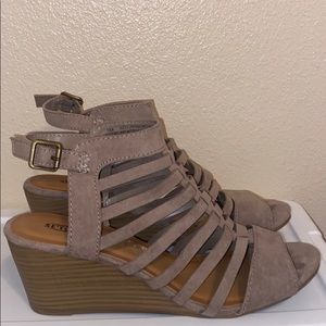 Wedge strappy sandal